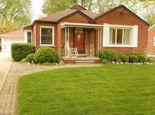 22705 Mylls St, Saint Clair Shores, MI 48081