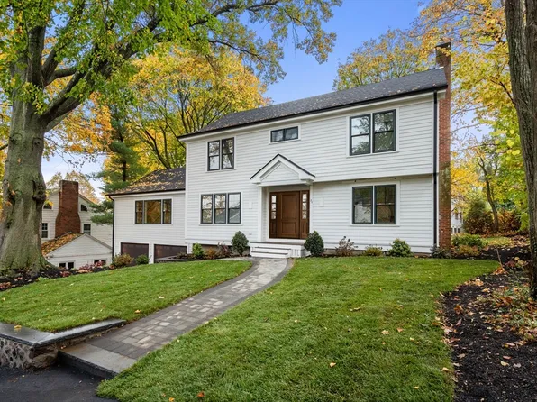 30 Dunbarton Rd, Belmont, MA 02478