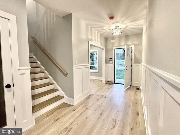 5th image of 776 Lawson Ave