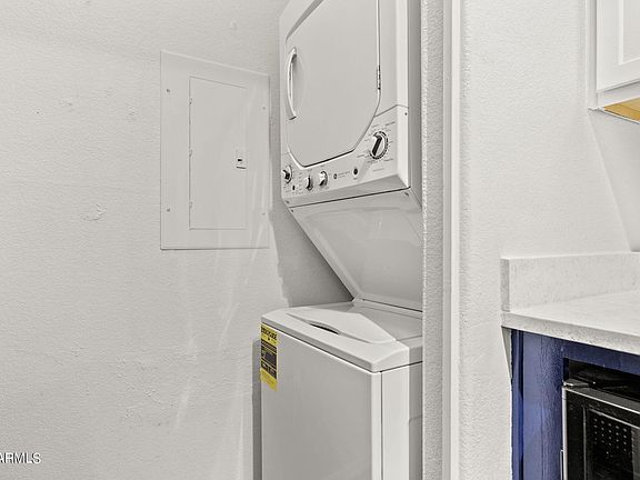 5th image of 3302 N 7TH Street #104