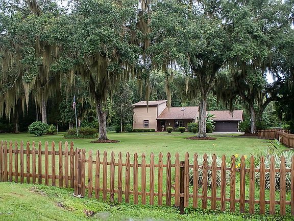 Property view from street 2 DSC01998-345