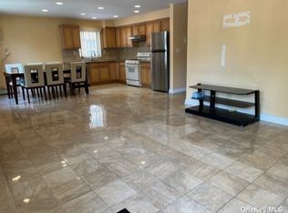 209-30 39th Ave FLOOR 1, Bayside, NY 11361