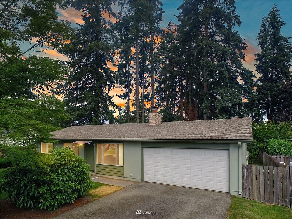 1st image of 3921 118th Pl NE