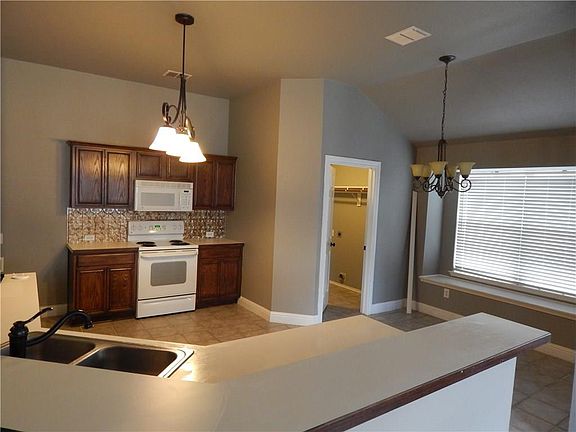 5th image of 4973 Ambrosia Dr