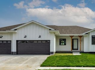 5107 Helwig Ave, Papillion, NE 68133