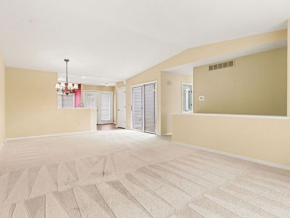 4th image of 4319 Valley Hollow Dr NE