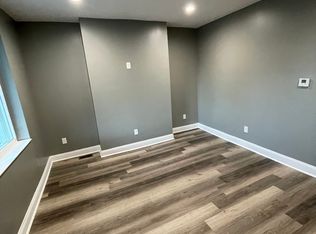 416 5th Ave, Carnegie, PA 15106