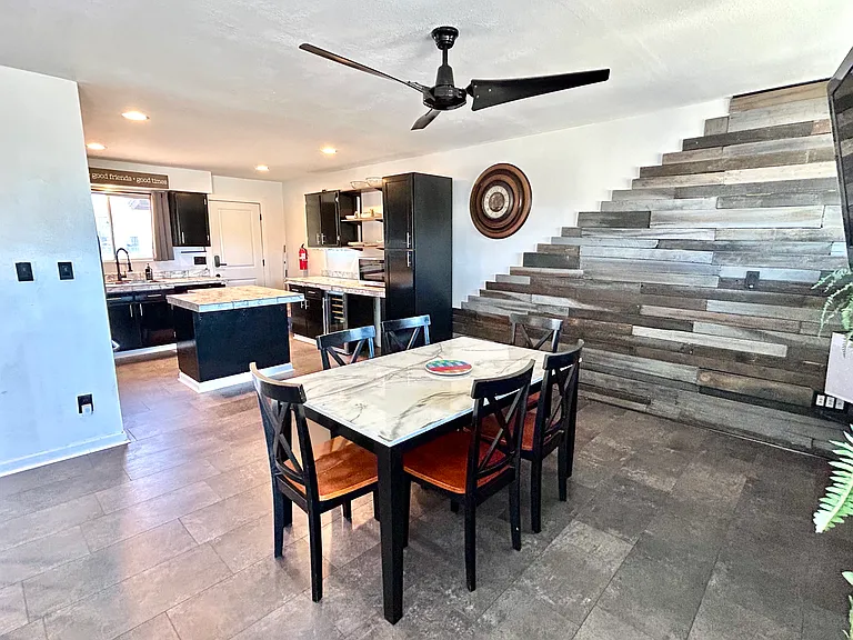 W Shaw Butte Dr — Photo 10