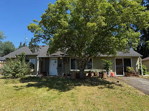 17020 3rd Ave NE Photo 1