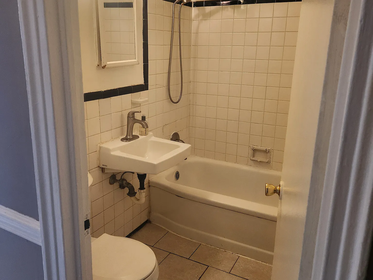 N Adams St, Rockville — Photo 4