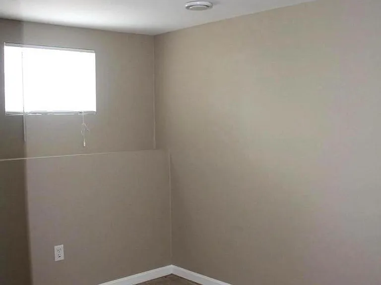 42886 Nashua St — Photo 10