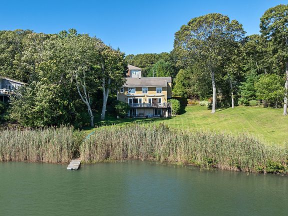 2nd image of 82 Oyster Shores Rd