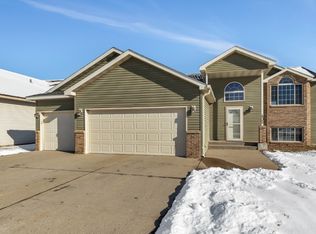405 Iris Ln NE, Saint Joseph, MN 56374