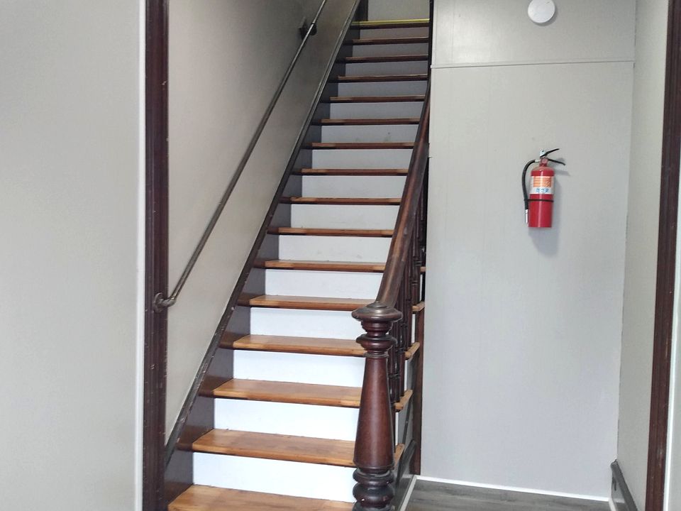 Private Entrance
