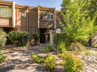 2290 Woodside Ln UNIT 2, Sacramento, CA