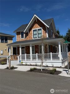 90 Easthaven Street, Pacific Beach, WA, 98571