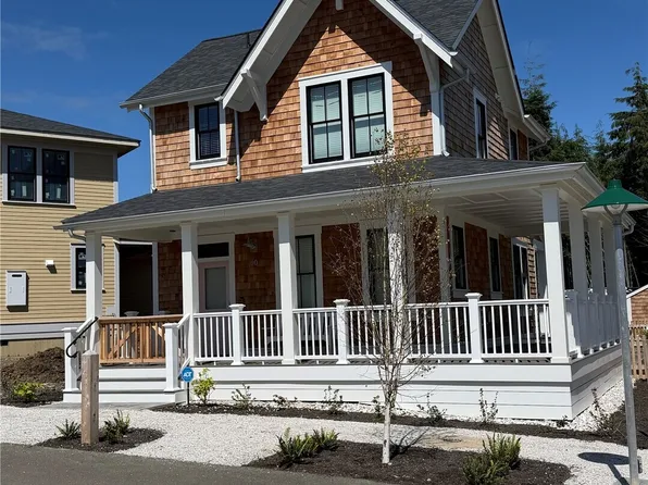 90 Easthaven Street, Pacific Beach, WA 98571