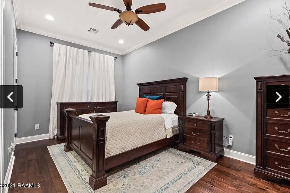 2 bed, 1211 sqft, $1,600 — Photo 3