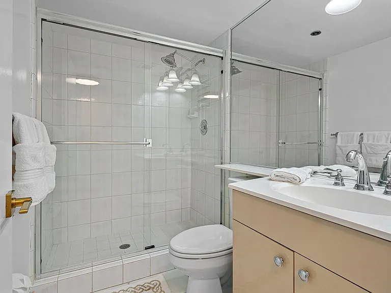 250 S Ocean Blvd #6C — Photo 29
