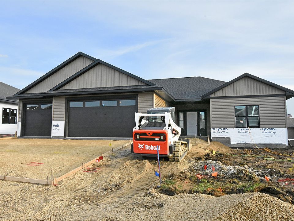1st image of 1821 Cottage Ridge Dr