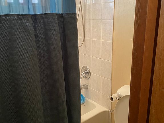 4th image of 1405 Dove Haven Dr #1