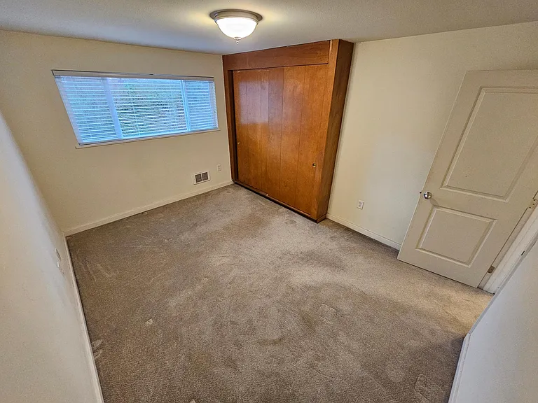 1819 10th Ave W #305 — Photo 8