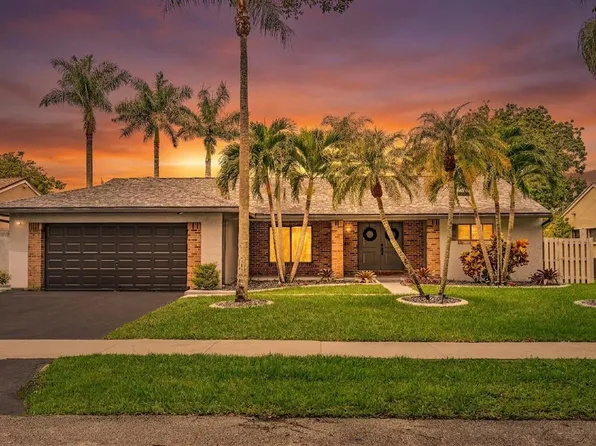 1341 White Stone Way, Davie, FL 33325