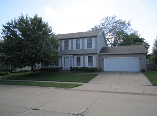 3940 Aspen Hills Dr, Bettendorf, IA
