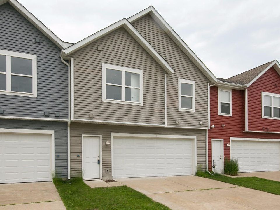 2nd image of 5299 Anchor Dr #9