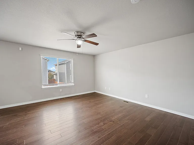 10873 Rowley Dr — Photo 12