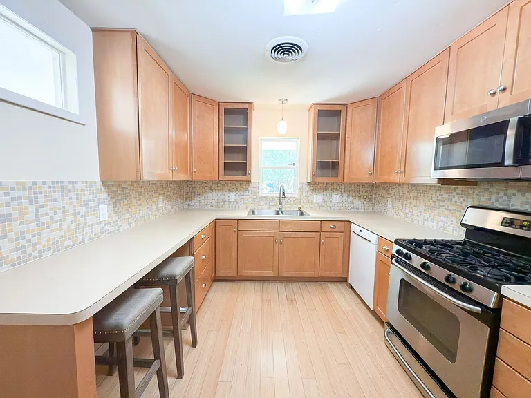 10457 Solta Dr — Photo 14