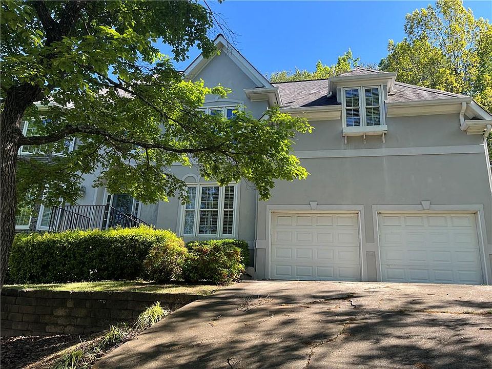 1st image of 4245 Highborne Dr NE