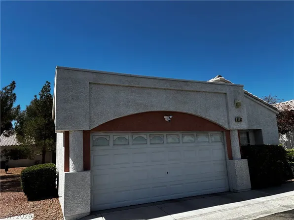 6453 Blue Blossom Ave, Las Vegas, NV 89108