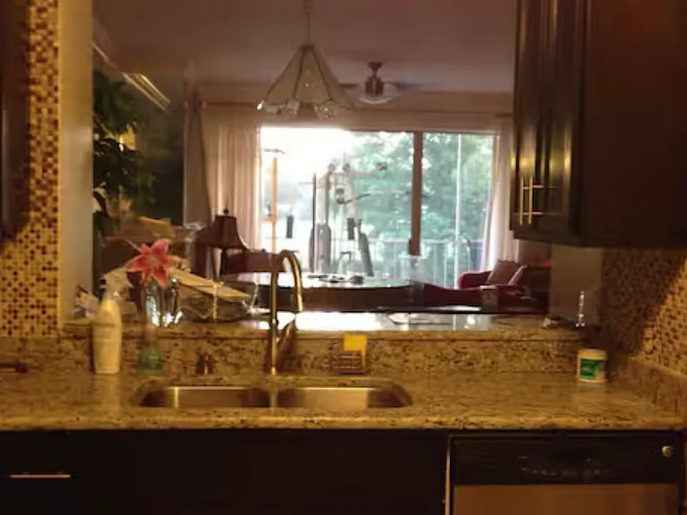 Hamptoncrest 201 Cir — Photo 4