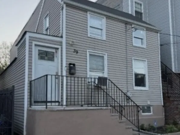 39 Jacob St, Newark City, NJ 07103