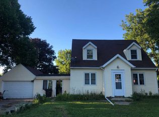 518 Radel Ct W, Ellendale, MN 56026