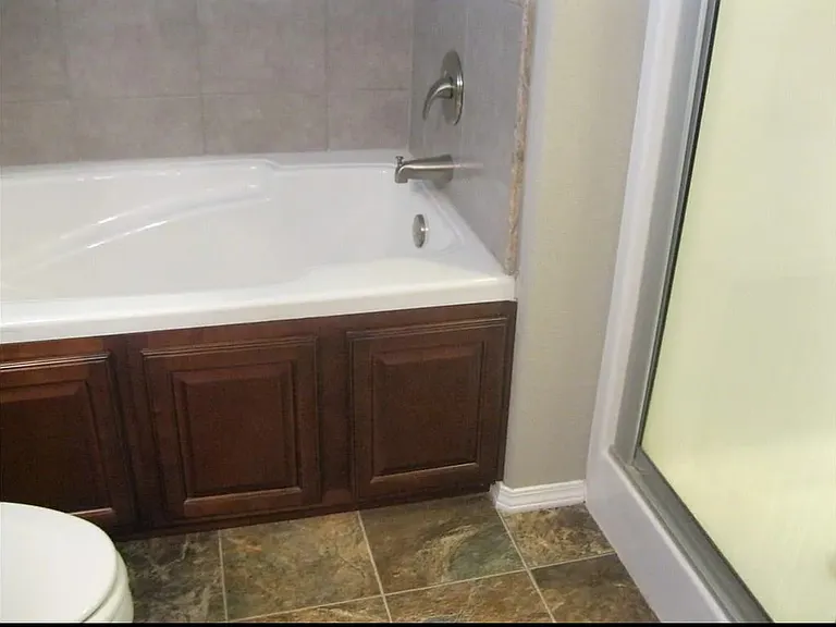 3553 Reynolds Ave — Photo 11