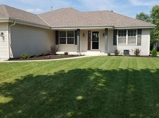 3644 Stillwater Cir, Waukesha, WI 53189