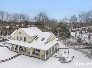 5962 Kenowa Ave SW, Wyoming, MI 49418