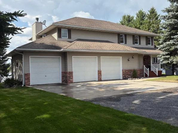 3671 Town Rd #21, International Falls, MN 56649