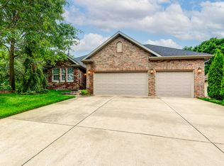 5795 S Wedgewood Ave, Springfield, MO 65810