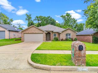 5746 Palo Pinto Dr, Tyler, TX 75707