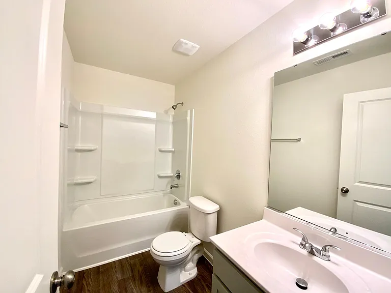 3912 Bissett Way — Photo 31