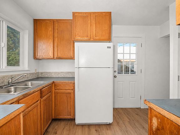 4th image of 2228 N Morton St