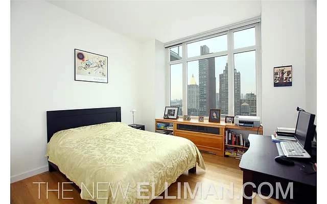 Rented by Douglas Elliman | media 33