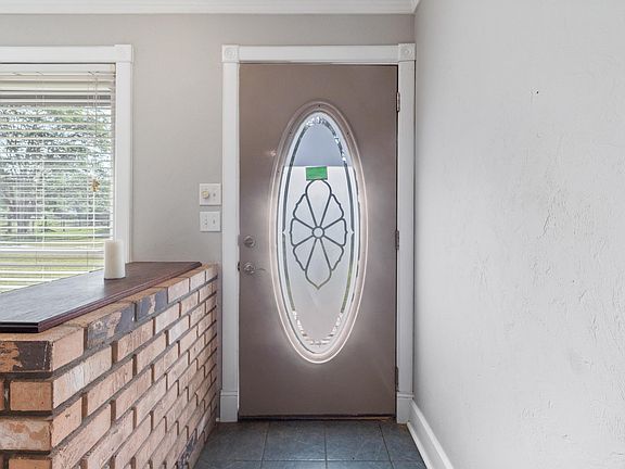 4th image of 4545 Louvinia Ct