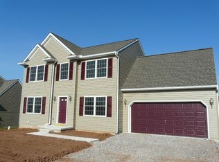 1730 Fountain Rock Dr, Dover, PA 17315