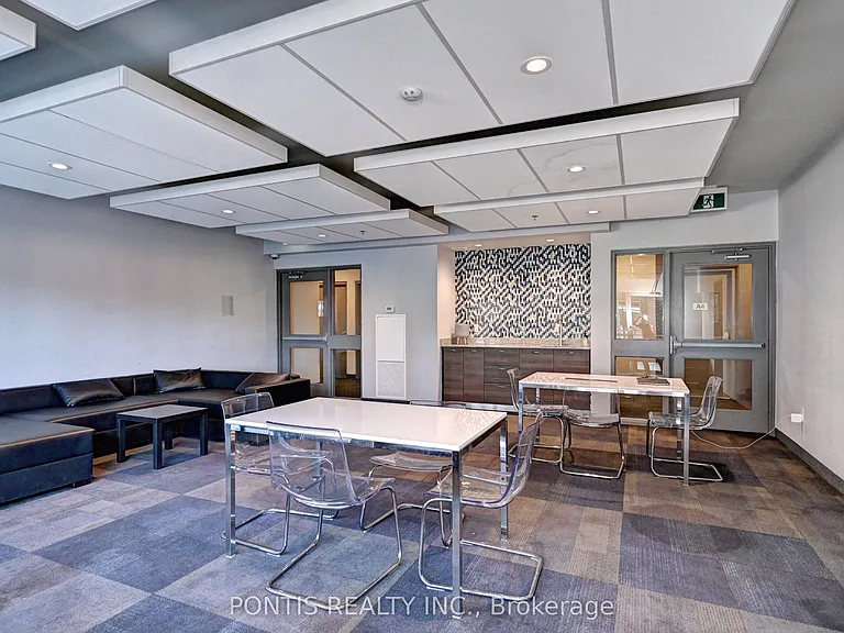 318 Spruce St W #1104 — Photo 23