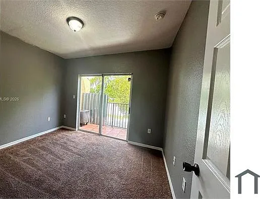 687 SW 10th St — Photo 12