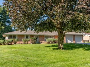 52687 Brookdale Dr, South Bend, IN 46637